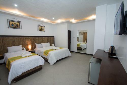 Hotel Bamboo Beach Resort & Restaurant