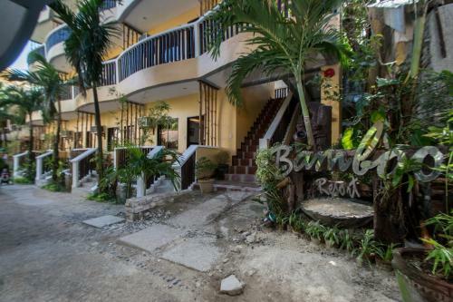 Hotel Bamboo Beach Resort & Restaurant