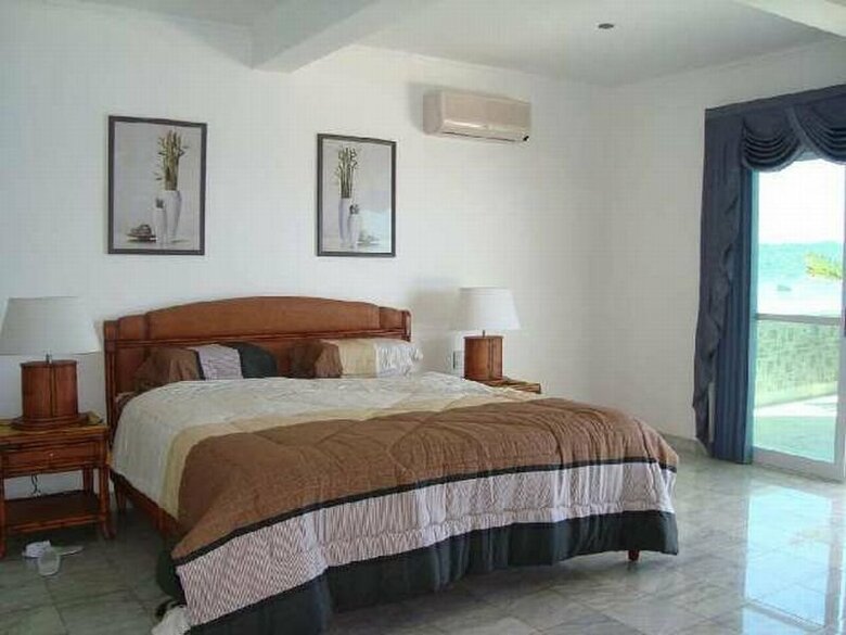 Lingganay Boracay Hotel Resort
