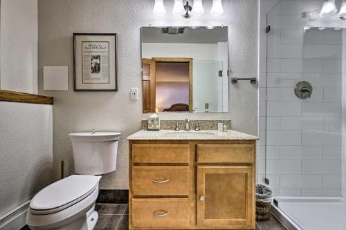 Upscale House On Eaglevail Golf Course With Hot Tub!