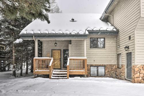 Upscale House On Eaglevail Golf Course With Hot Tub!