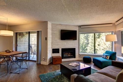 Powderhorn 203b