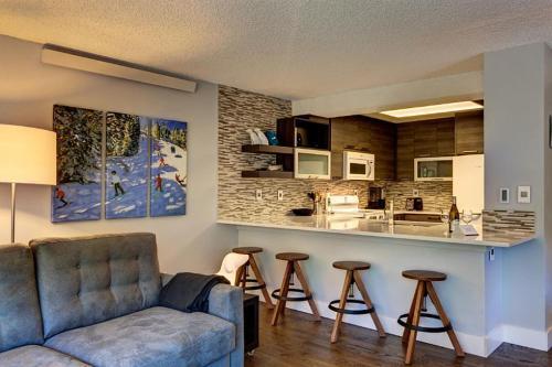 Powderhorn 203b