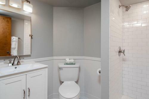Summit Haven Home Hot Tub Stylish New Remodel