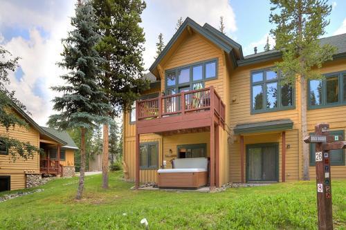 Great Escape Townhouse