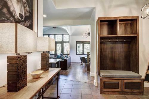 Great Escape Townhouse