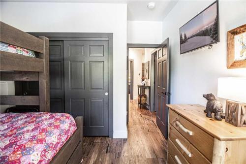 Great Escape Townhouse