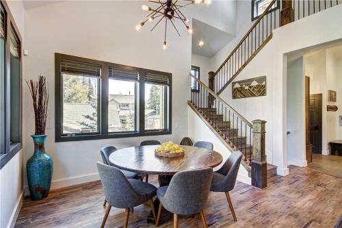 Great Escape Townhouse