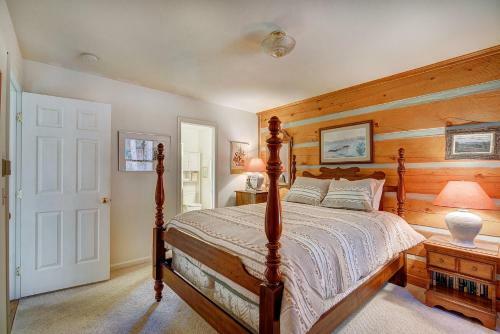 Daniels Mountain View Log Cabin Home