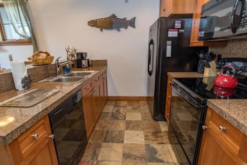 Lodge At Highland Greens 208