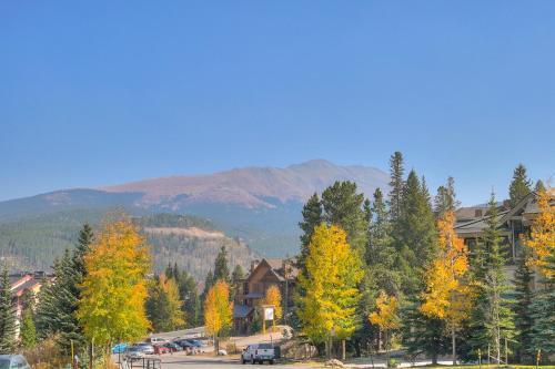 Villa Liftside Retreat