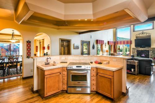 Viking Vista Retreat
