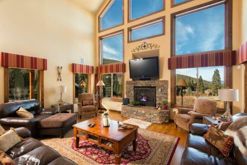Viking Vista Retreat