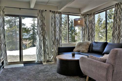 Breckenridge Mountain Condo With Beautiful Views