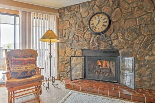 Apartamento Breck Alpine Refuge With Pool Access And Mt Baldy View