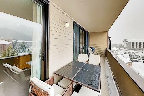 Apartamento Snowbridge Square - Mountain Views - Near Slopes Condo