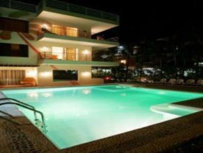 Hotel Beachcomber Resort - Boracay