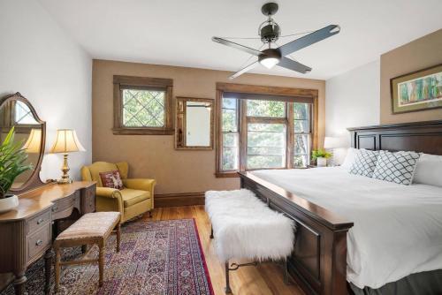 5 Star Cap Hill 3br Patio Garage & Walk Downtown