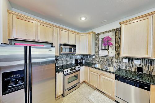 Apartamento Sunny Spacious Mountain Condo - Fireplace & Deck Condo