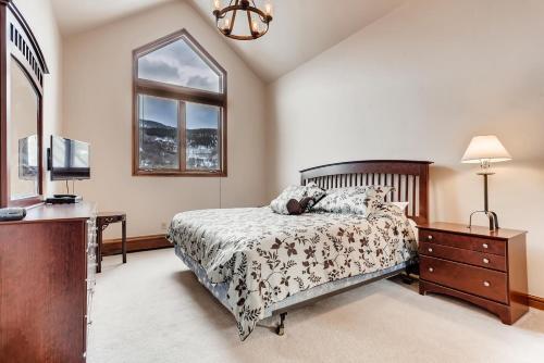 3br Townhome - Walk To Slopes