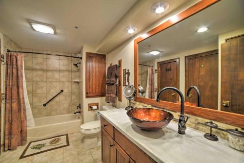 Apartamento Rustic Durango Condo On The Golf Course!