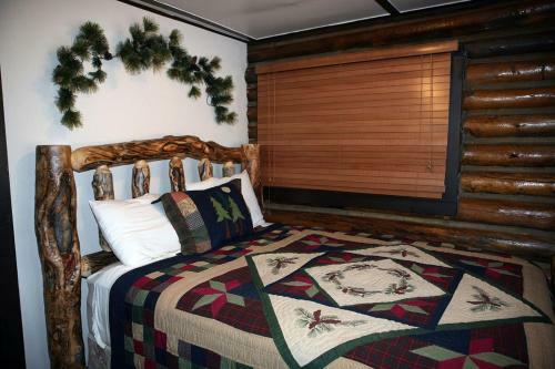 Triple R Cottages By Rocky Mountain Resorts