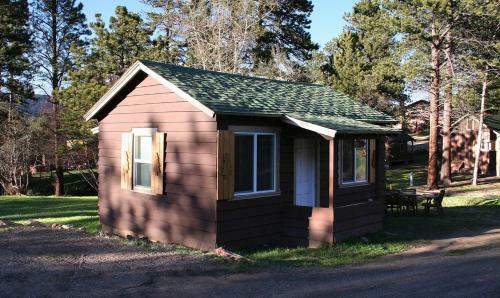 Triple R Cottages By Rocky Mountain Resorts