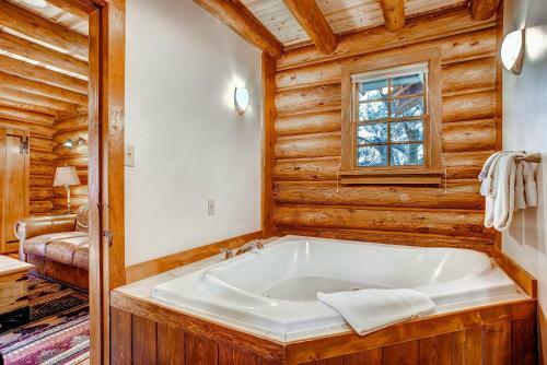 Kathryn's Cabin