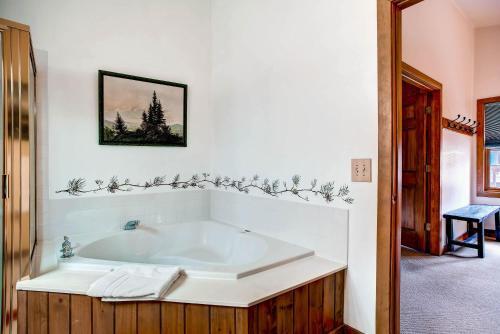 Villa Black Canyon Inn Unit C6