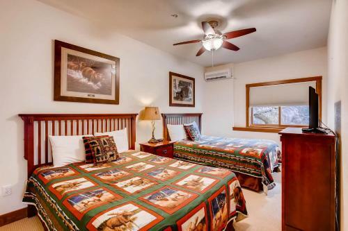Villa Black Canyon Inn Unit F4