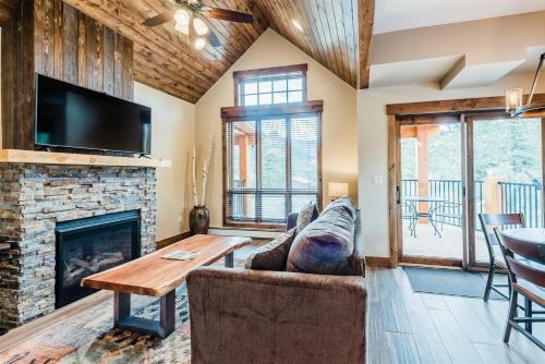 Unit 314 Townhome Upper Level