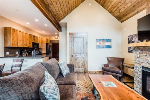Unit 314 Townhome Upper Level