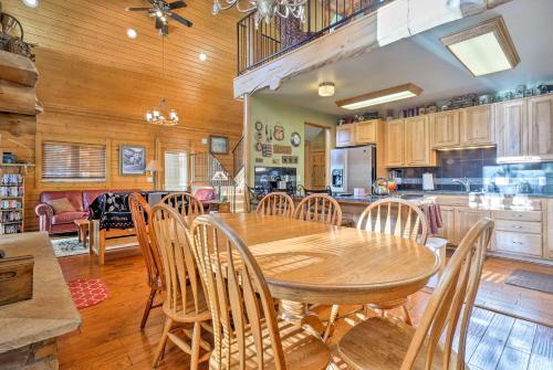 Spacious Fairplay Cabin With Deck And Dry Sauna!