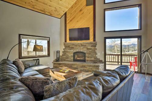 Large Fairplay Cabin With Incredible Views Near Breck