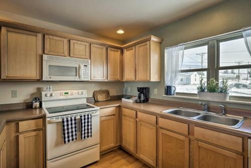 Fairplay Townhome With Deck -2 Blks From Main St