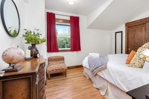 Apartamento The Bears Den! Walk To Town & Csu!