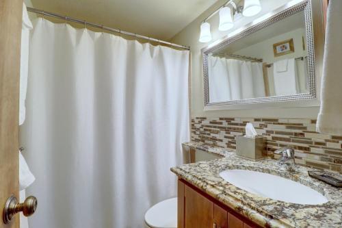 Apartamento 201c Mountain Side 1br 1ba Condo