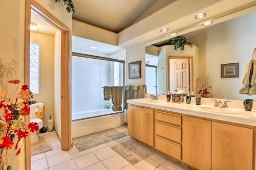 Townhome With Hot Tub, 10 Mi To Breckenridge!