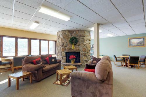 The Inn At Silvercreek Lofted Living