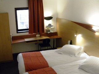 Hotel Kyriad Nice Centre Port