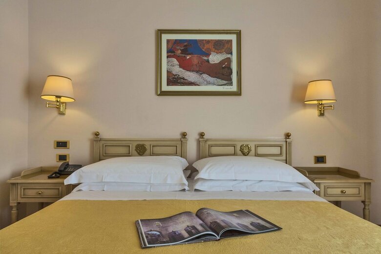 Grand Hotel Villa Politi