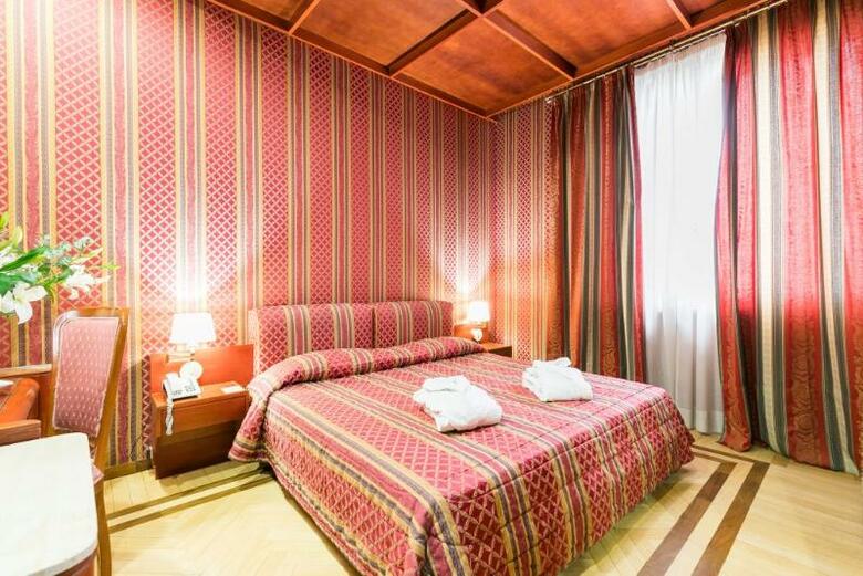 Hotel Galles
