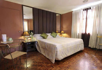 Hotel La Corona De Lipa