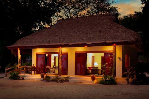 Hotel Maribago Bluewater Beach Resort
