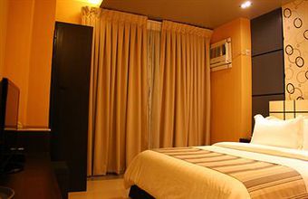Hotel Eloisa Royal Suites