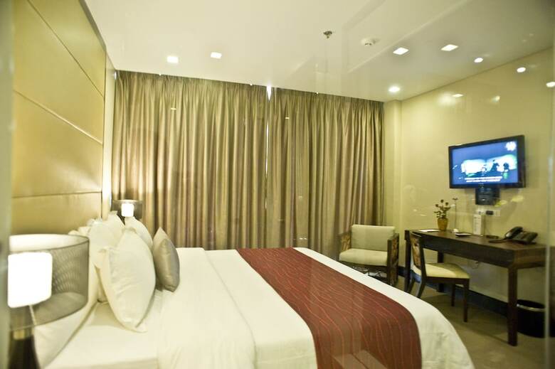 Goldberry Suites And Hotel