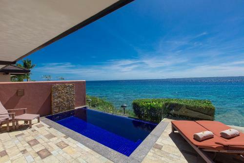 Hotel Crimson Beach Resort & Spa - Mactan Island, Cebu