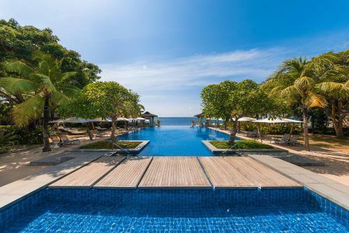 Hotel Crimson Beach Resort & Spa - Mactan Island, Cebu