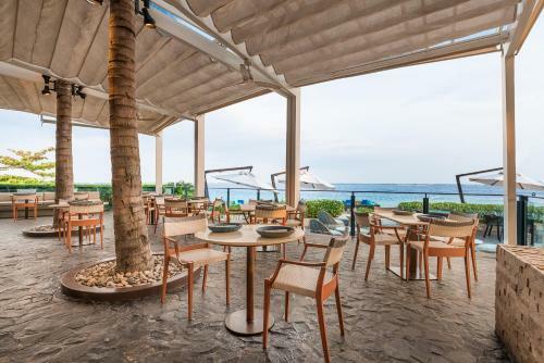 Hotel Crimson Beach Resort & Spa - Mactan Island, Cebu
