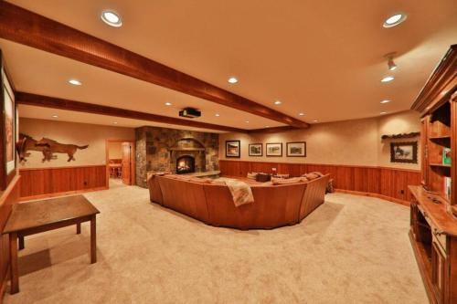Meadowview Mountain Lodge
